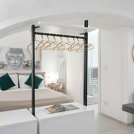 Gioia House