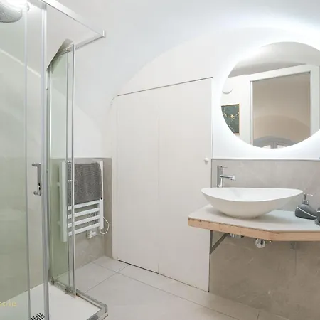 Gioia House *